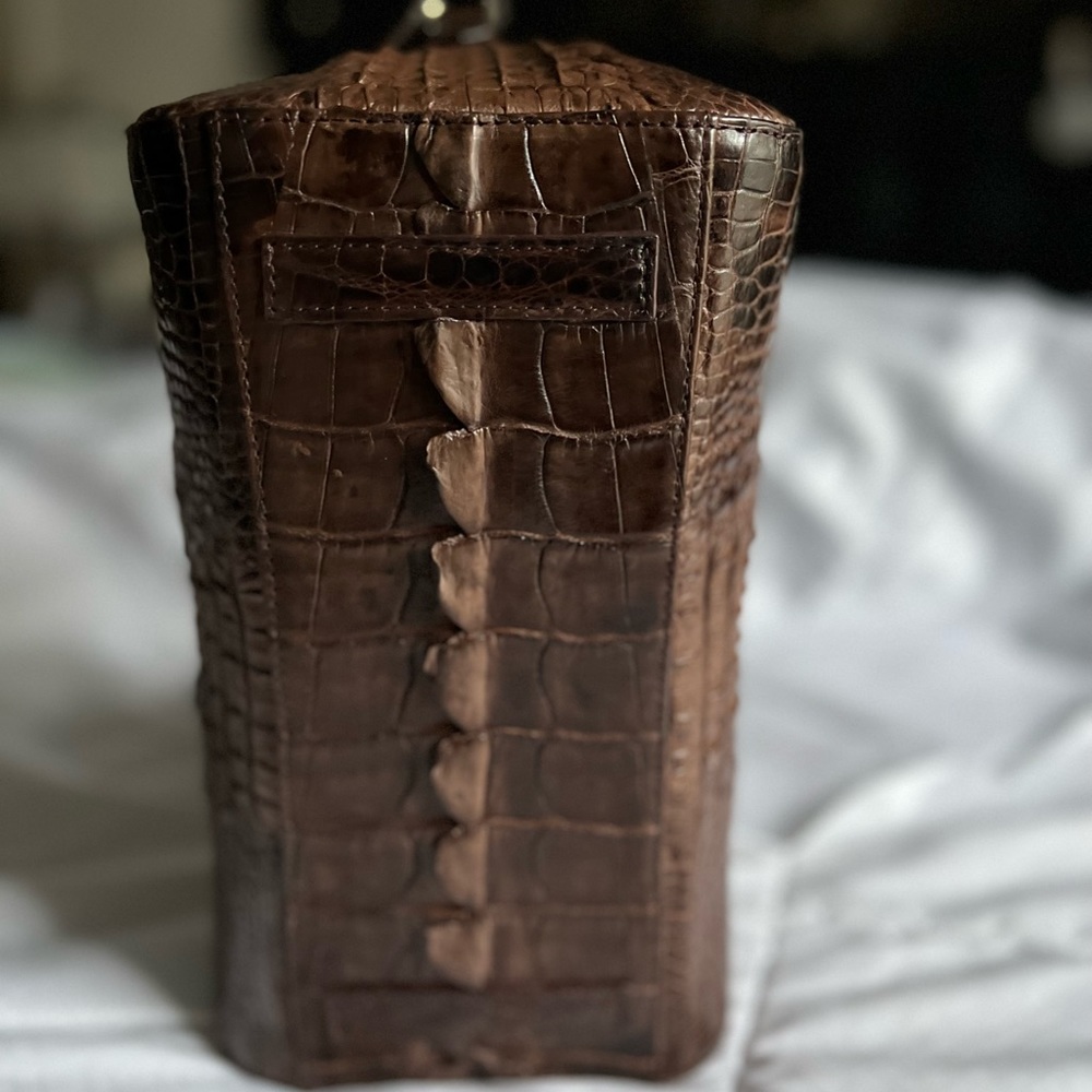 Handmade Leather Alligator Hand Bags - Picture 11 of 16